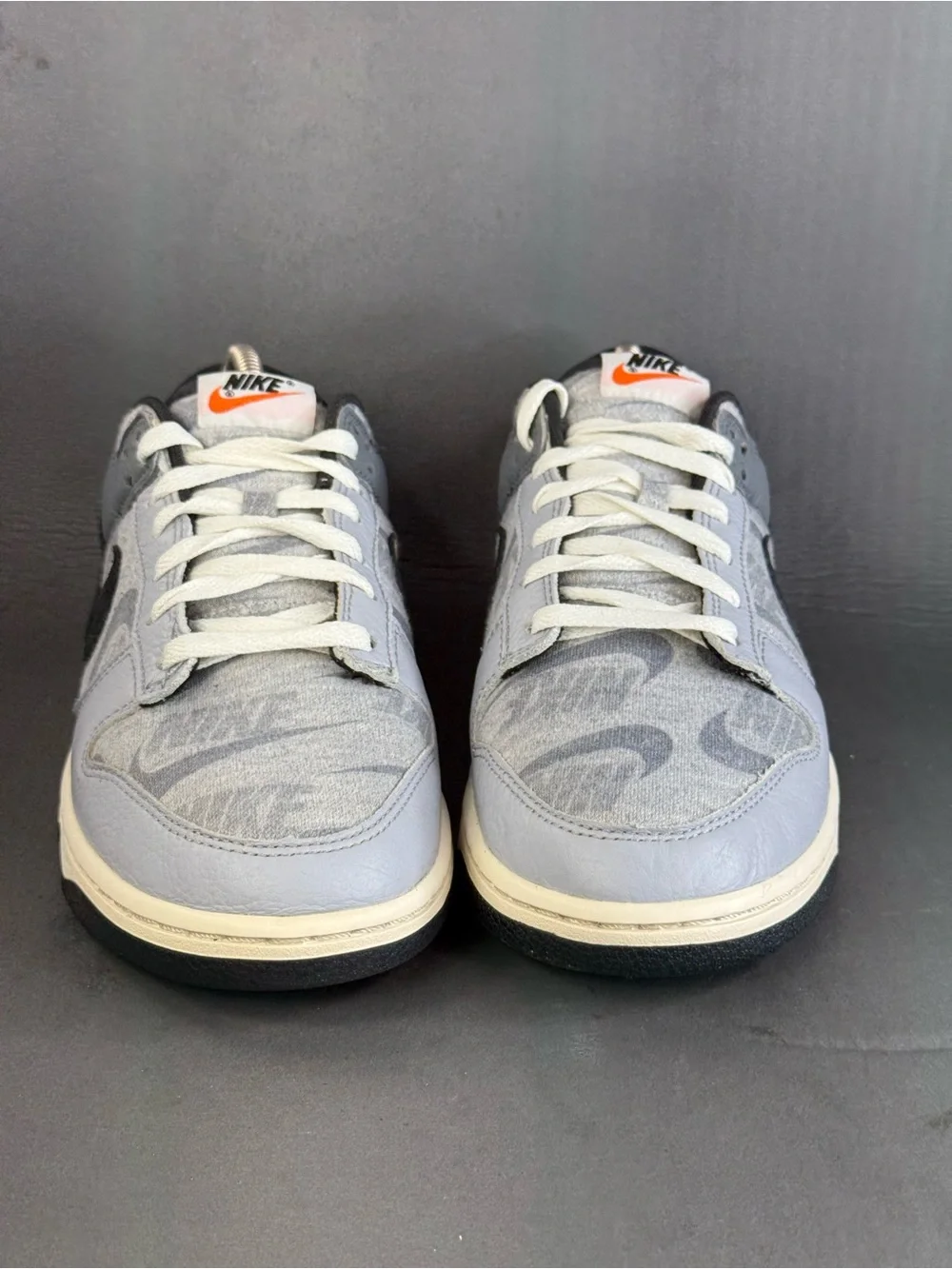 Nike Dunk Low SE 'Copy Paste' athletic sneaker shoes men’s size 9.5